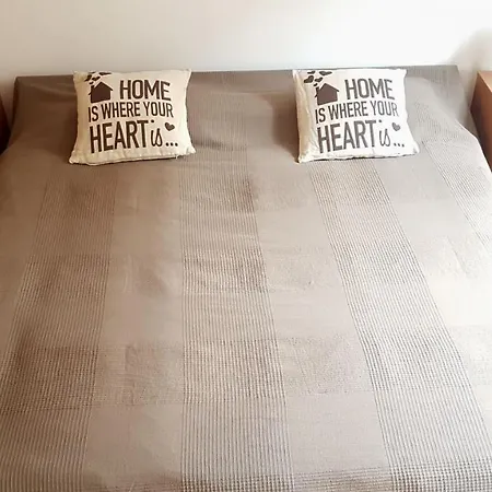 Old Town ,top Location, Brand New